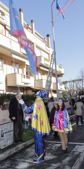 Ingrandisci la foto